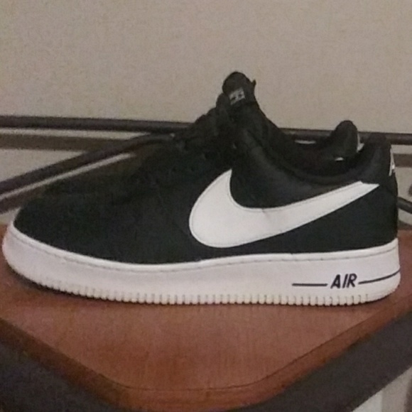 'Statement Game' Air Force 1 low - Picture 1 of 5